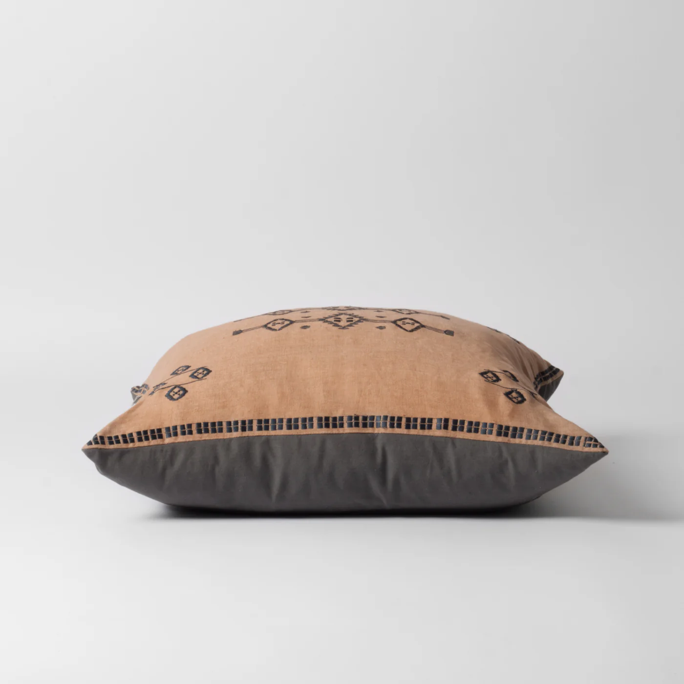 Bayon Salmon Pink Scatter Cushion - Image 2
