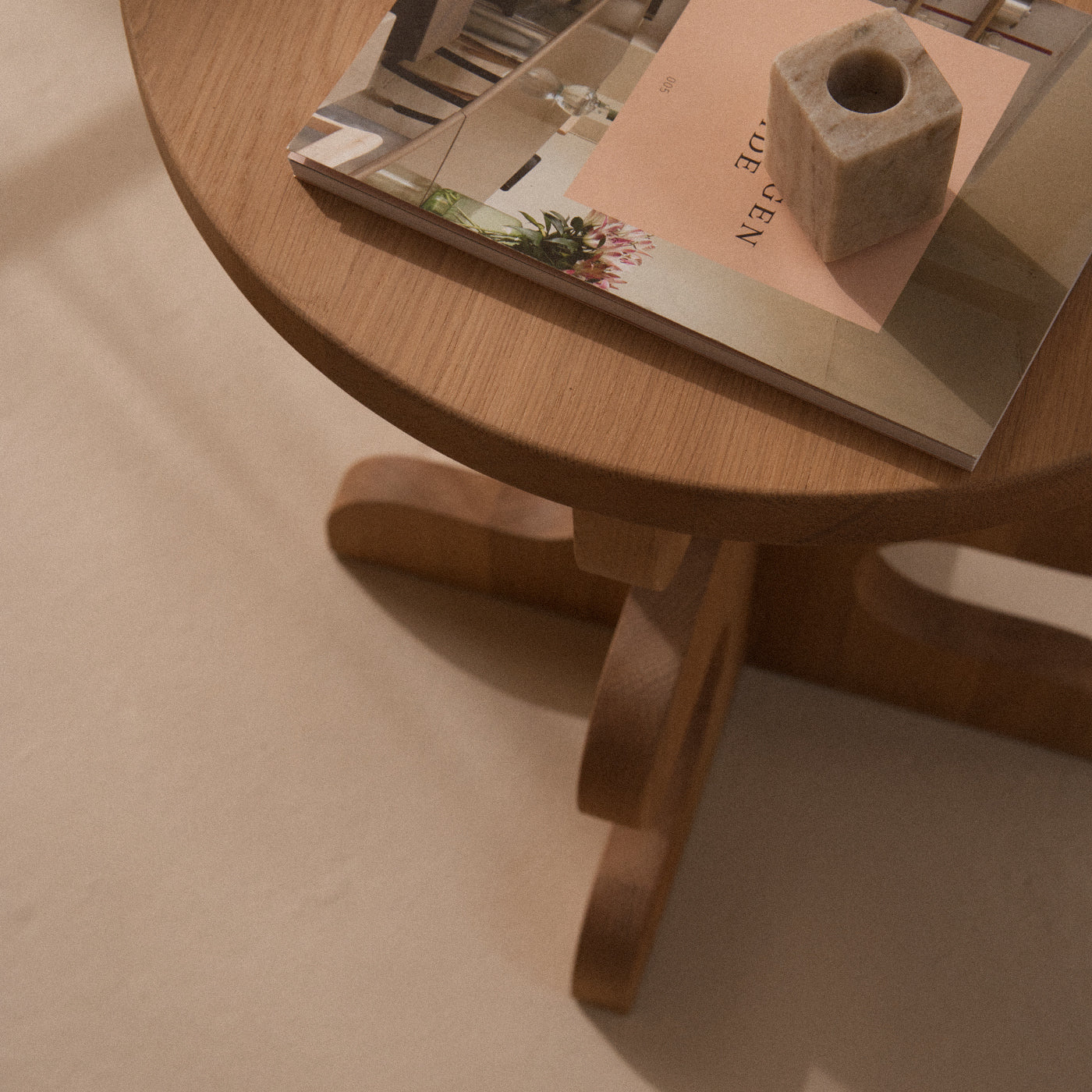 Ribform Oak Side Table - Image 3