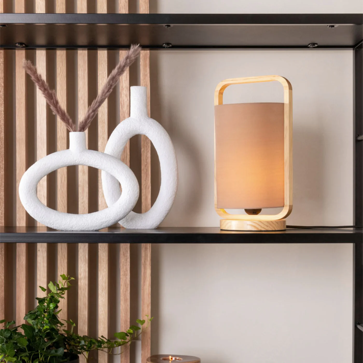 Thora White Donut Candle Holder - Image 2